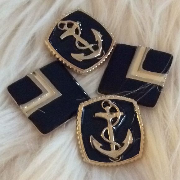 VINTAGE HIGH QUALITY 💞Bundle of 2 earrings💕 - Picture 5 of 5